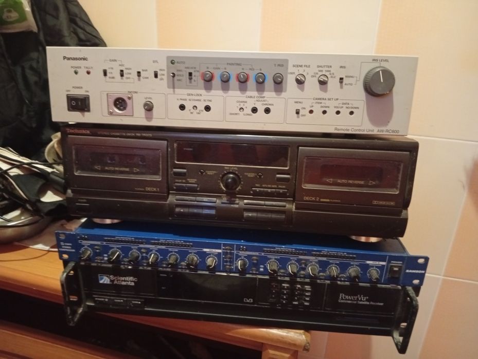 Продам магнитофон