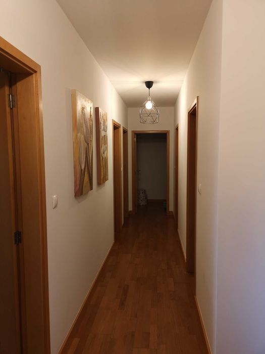 Quarto a 1 minuto a pé do ISCAP e a 10 minutos Hosp. S. João