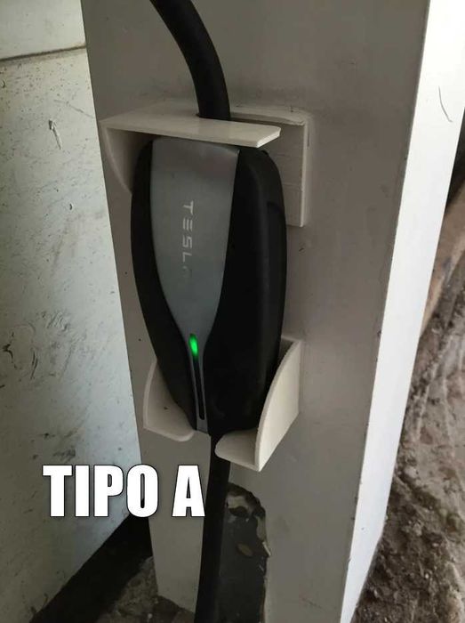 Suporte de parede Tesla