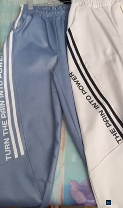 Сучасні Брючкиі Скейчерс., білі і блакитні, джинси котрн,рр.134-158,!