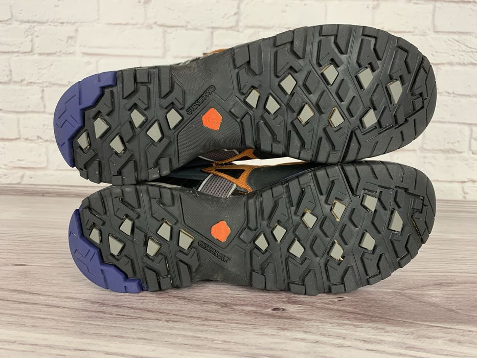 Трекінгові черевики Quechua, 42-26.5см.