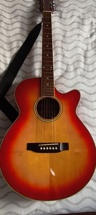 Guitarra Channel by ESM CA-500-CHS – Como Nova + Acessórios