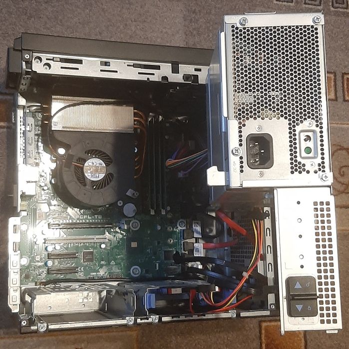 Робоча станція DELL Precision 3630 з рідким процесором E2186G