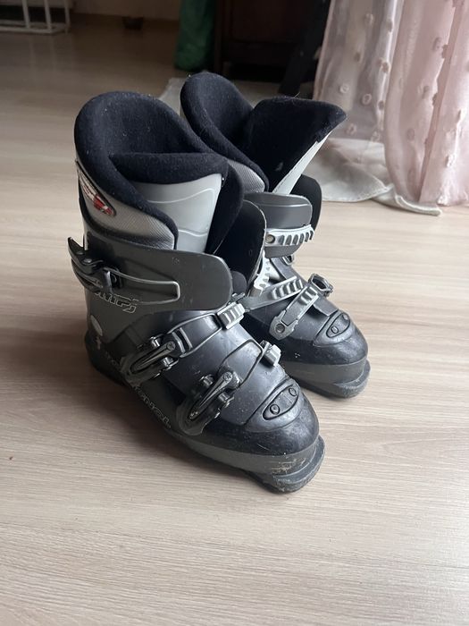 Buty narciarskie dziecięce 22,5 cm