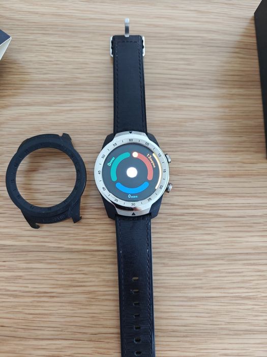 Smartwatch Ticwatch Pro muito pouco Utilizado.
