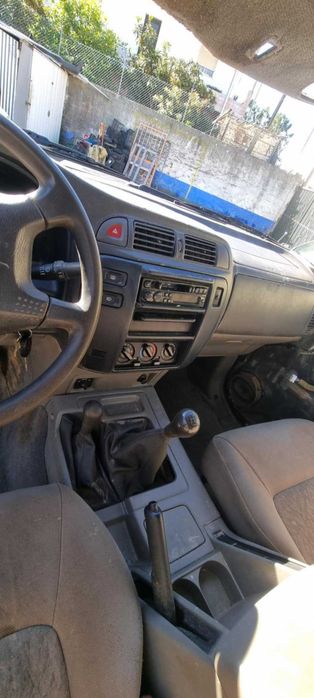 Nissan Patrol y61 3.0di vender à peça.