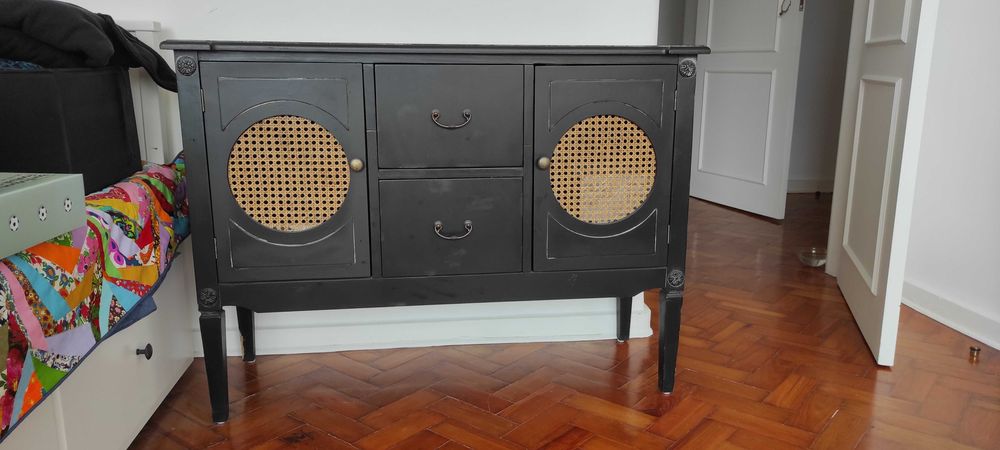 Móvel novo (restos stock de loja)