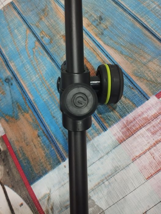 Aste de microfone gravity