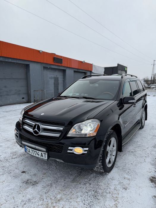 Mercedes GL 7 місць повний привід газ бенз гільзован в чудовому стані