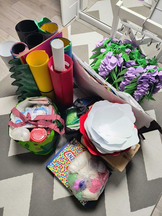 Duży zestaw dekoracji przedszkolnych / pomoce dydaktyczne - rękodzieło