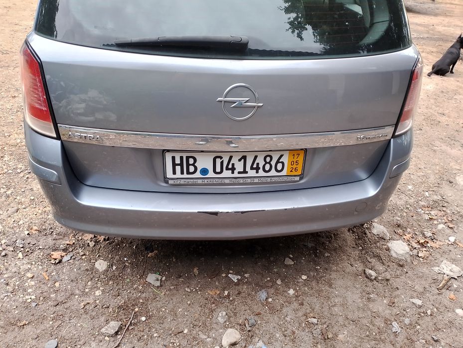 Zderzak tył opel astra h