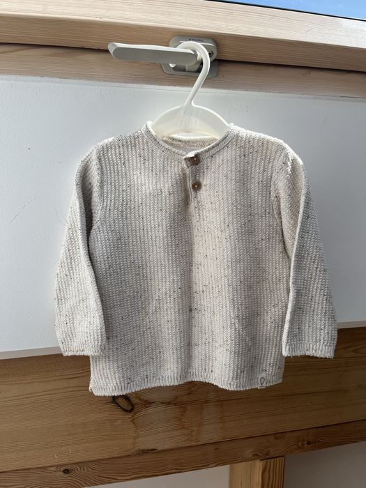 Zara sweterek jasny bezowy 80