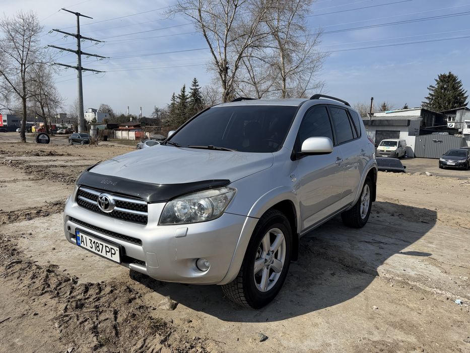 Рав 4 2006р 2,2 дизель
