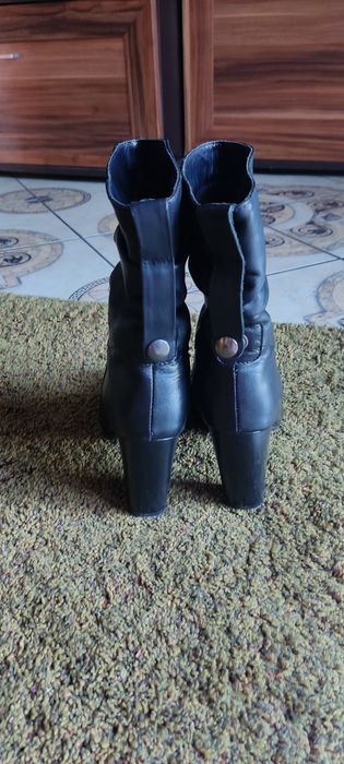 Skórzane botki Lasocki 36