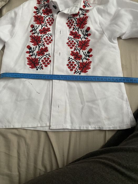 Продам вишиванку в дуже хорошому стані