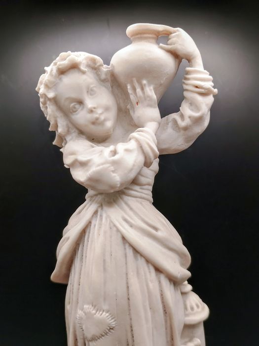 Figurka Giuseppe Armani