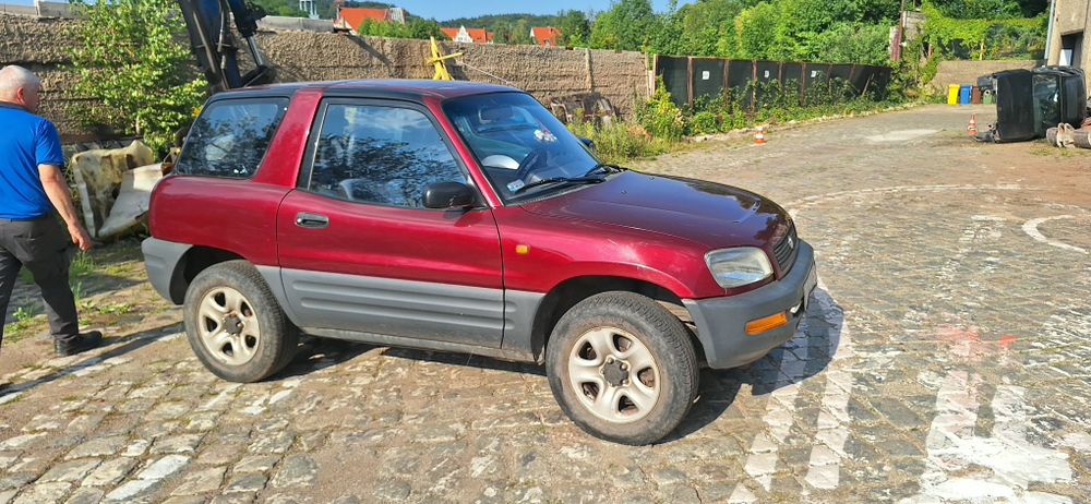 Toyota RAV-4