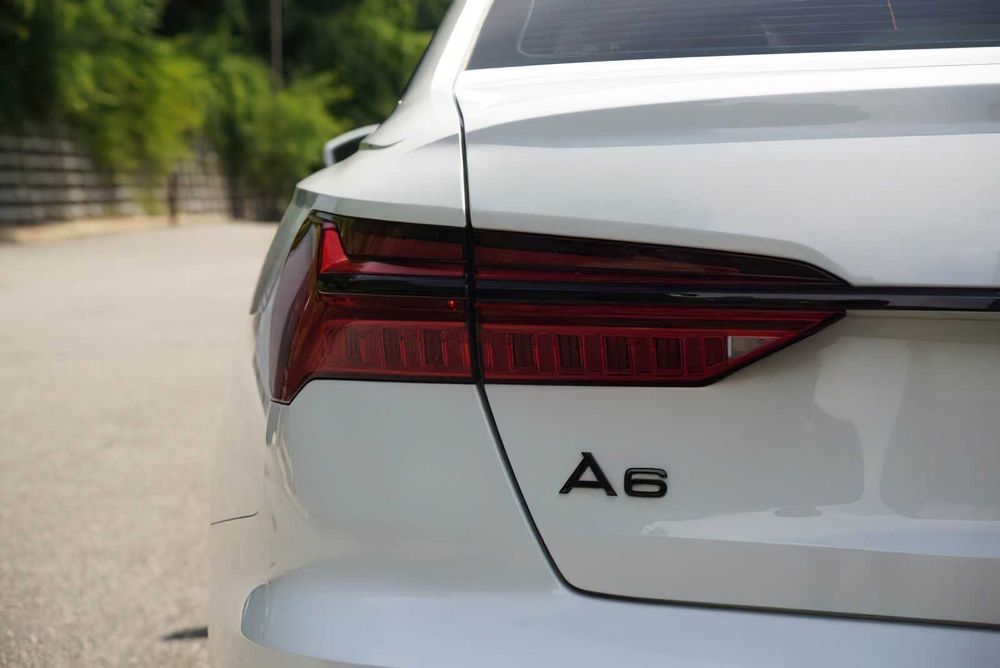 Audi A6 2.0      2023