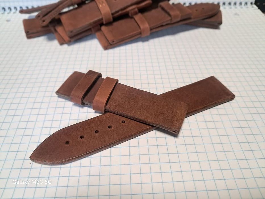 Продам кожаные ремни для часов . 22мм