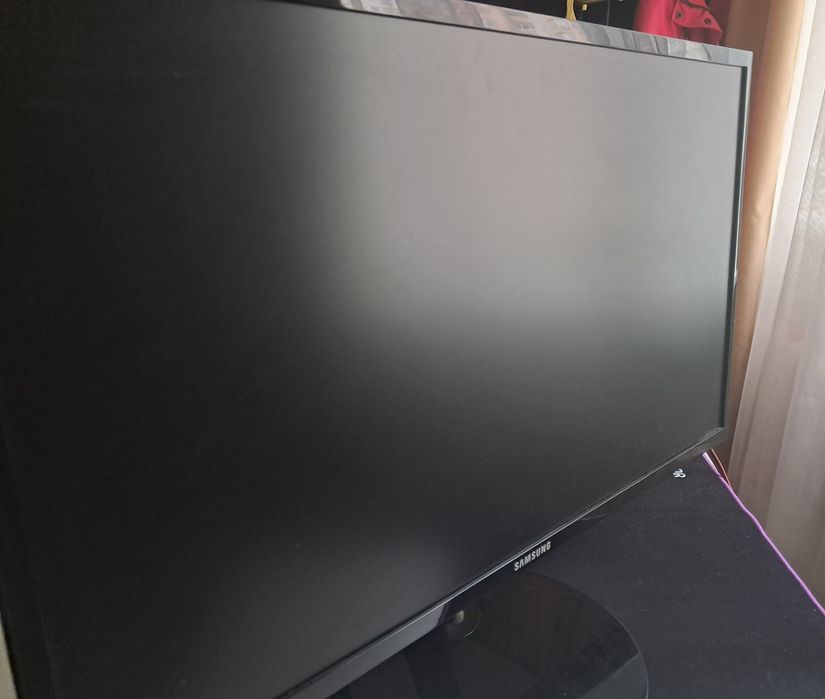 Монитор Samsung SF350 23.5"