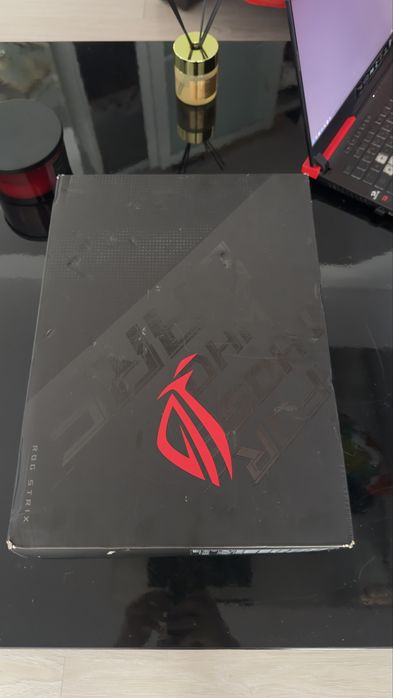 ASUS ROG Strix G15 R9-5980HX | RX 6800M 12GB | 2K 165Hz | G513QY