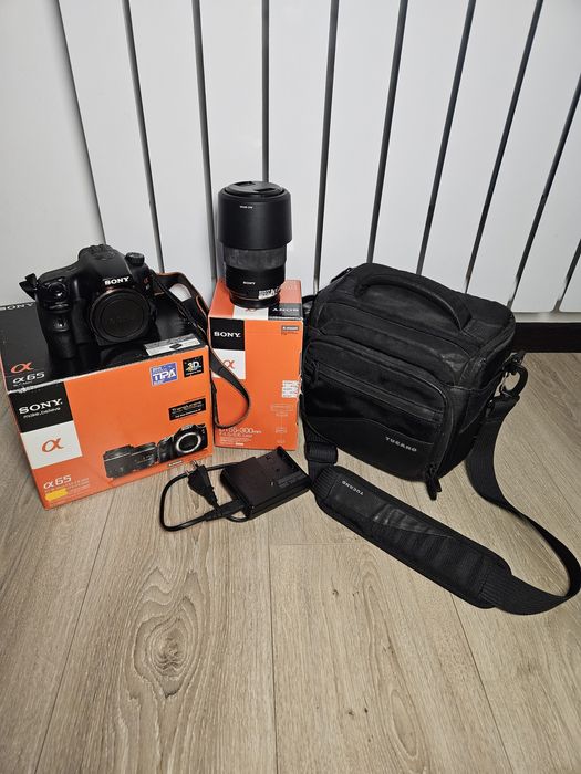 Sony SLT-A65 дзеркалка