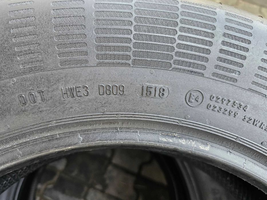 Lato Continental 215/65 R17