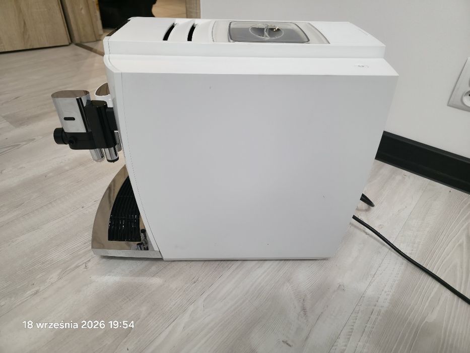 Ekspres Jura E6/E8  Piano Black