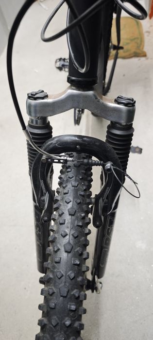 Bicicleta montanha alumínio Monty roda 26"