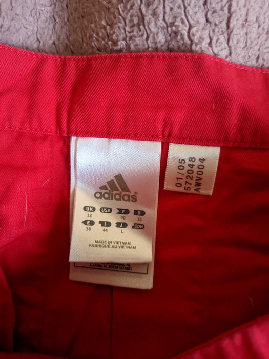 Adidas czerwona spódniczka