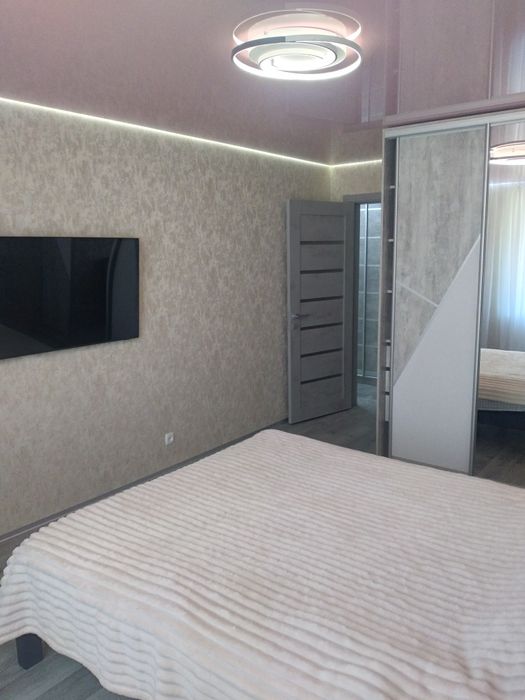 Институт связи Зыгина жд/авто вокзал почасово или посуточно