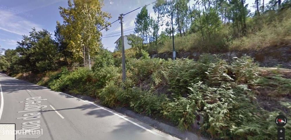 Terreno para construção de 3 moradias