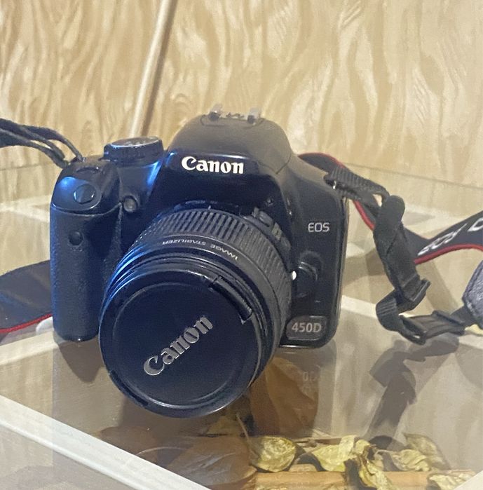 Фотоаппарат Canon EOS 450d,