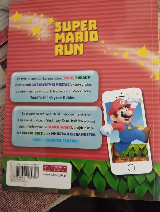 Super Mario: Figurki, tor wyścigowy plus przewodnik po grze