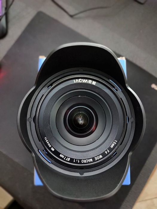 Lawoa 15mm f/4 1:1 Macro - Canon EF