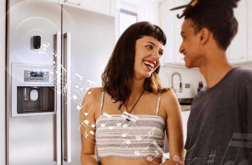 GŁOŚNOMÓWIĄCY przyjaciel głośnik do rozmów turystyczny na klips