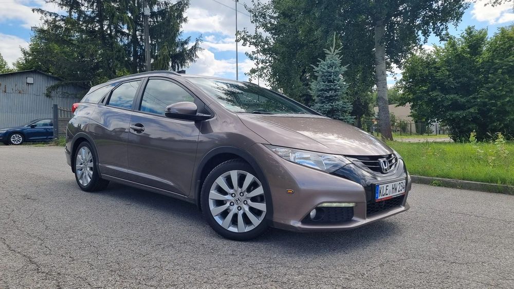 Honda Civic 1.8 V-tec *Kamera*Czytanie znaków*Alu*Skład.lust*Climatronic* Zadbany
