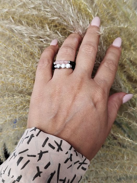 Bransoletka i pierścionek, kamienie naturalne Turmalin Howlit Biały