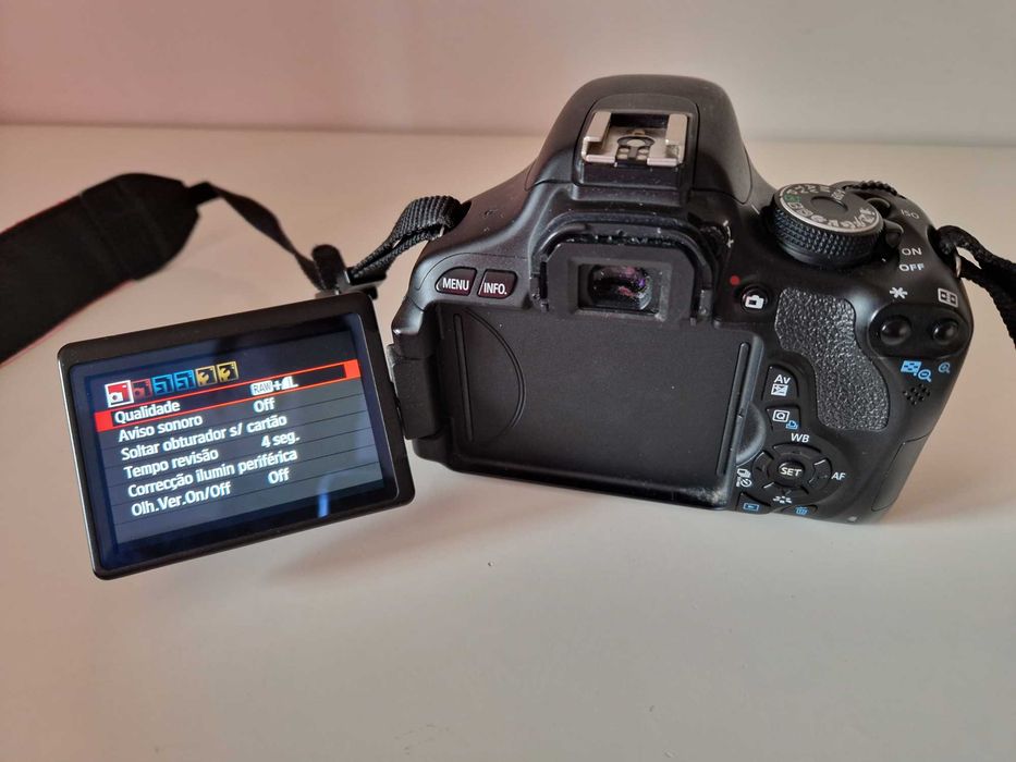 Canon EOS 600D como nova