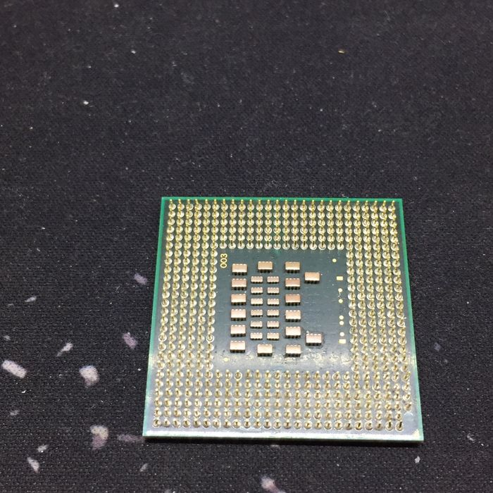 Продам процесор сокет М для ноутбука