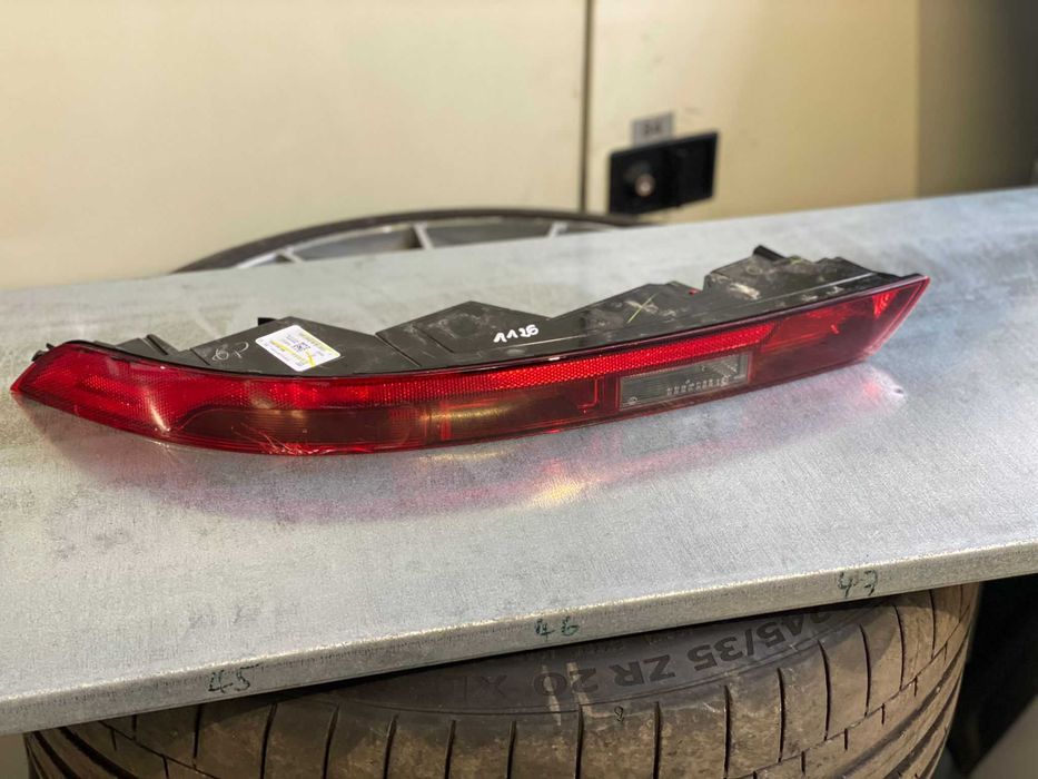Lampa lewy tył w zderzak Audi Q5 LED