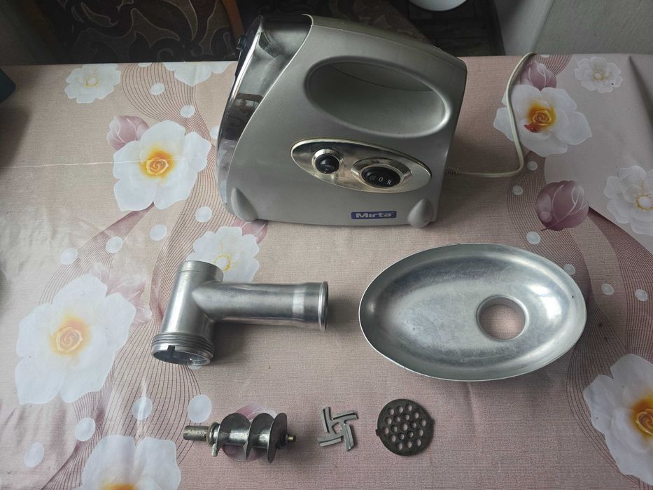 М'ясорубка MIRTA MGR 15 (без гайки)