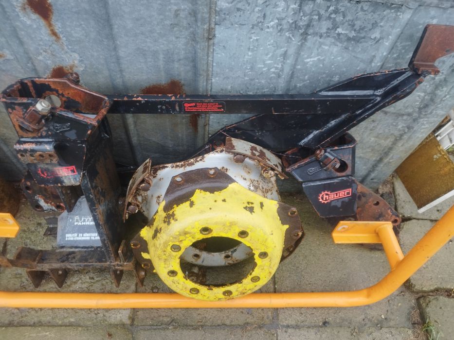 case  Massey John Deere felga r36