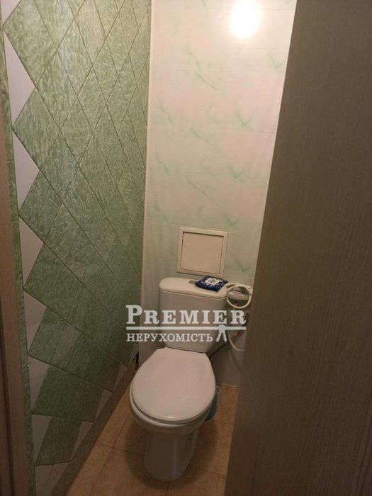 Продам квартиру з ремонтом на Бочарова