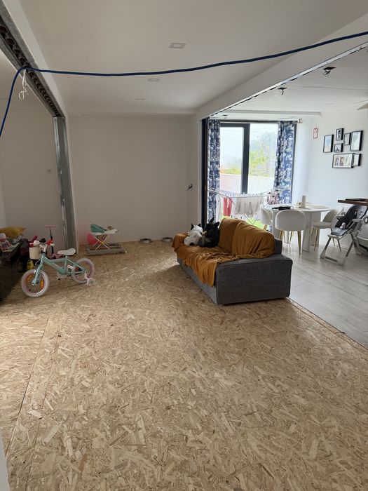 Terreno 697m2,20 min.para Lisboa,10 min Montijo