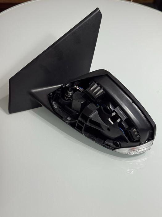 Espelho retrovisor Renault Megane III esquerdo - NOVO