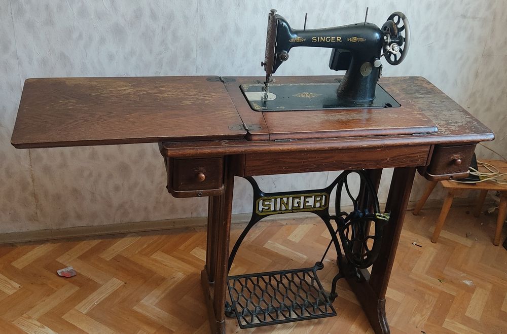Sprzedam zabytkową maszynę do szycia SINGER
