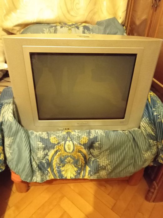 Телевізор філіпс