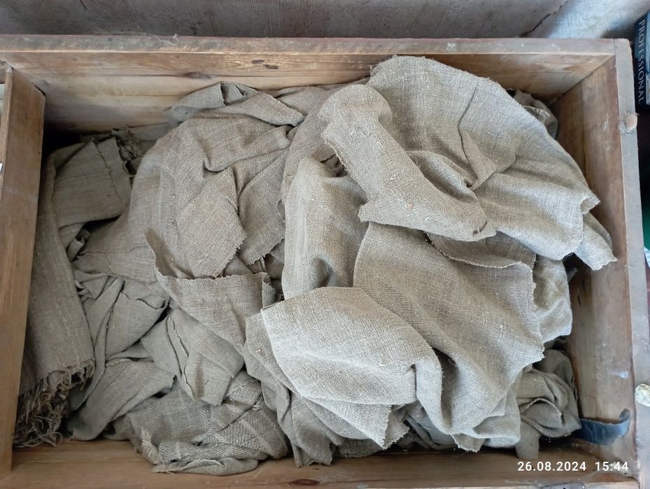 Старовинна Тканина із Льону