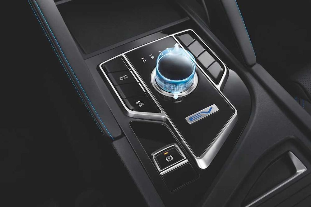 Wynajem Wypożyczalnia Samochodów lotnisko SERES 3 Elektryczny od100PLN